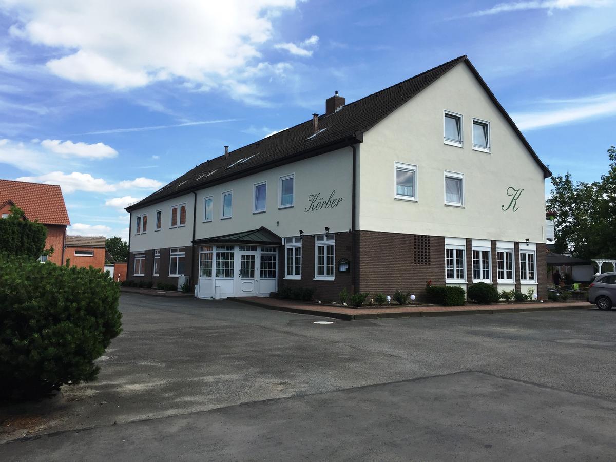 Hotel Restaurant Koerber Garbsen Bagian luar foto