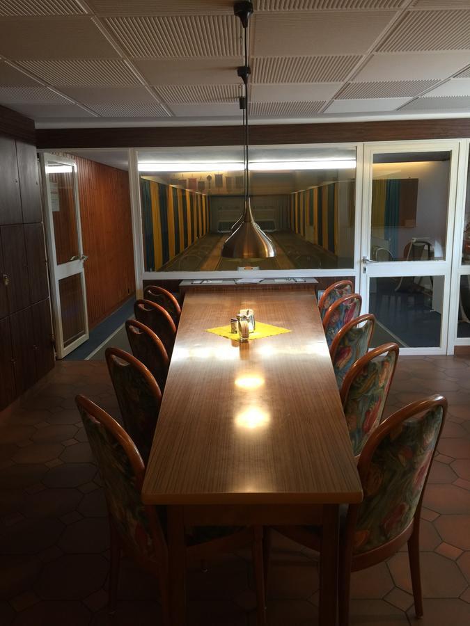 Hotel Restaurant Koerber Garbsen Bagian luar foto